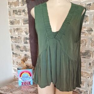 Francesca's Green Moss Sleeveless Top